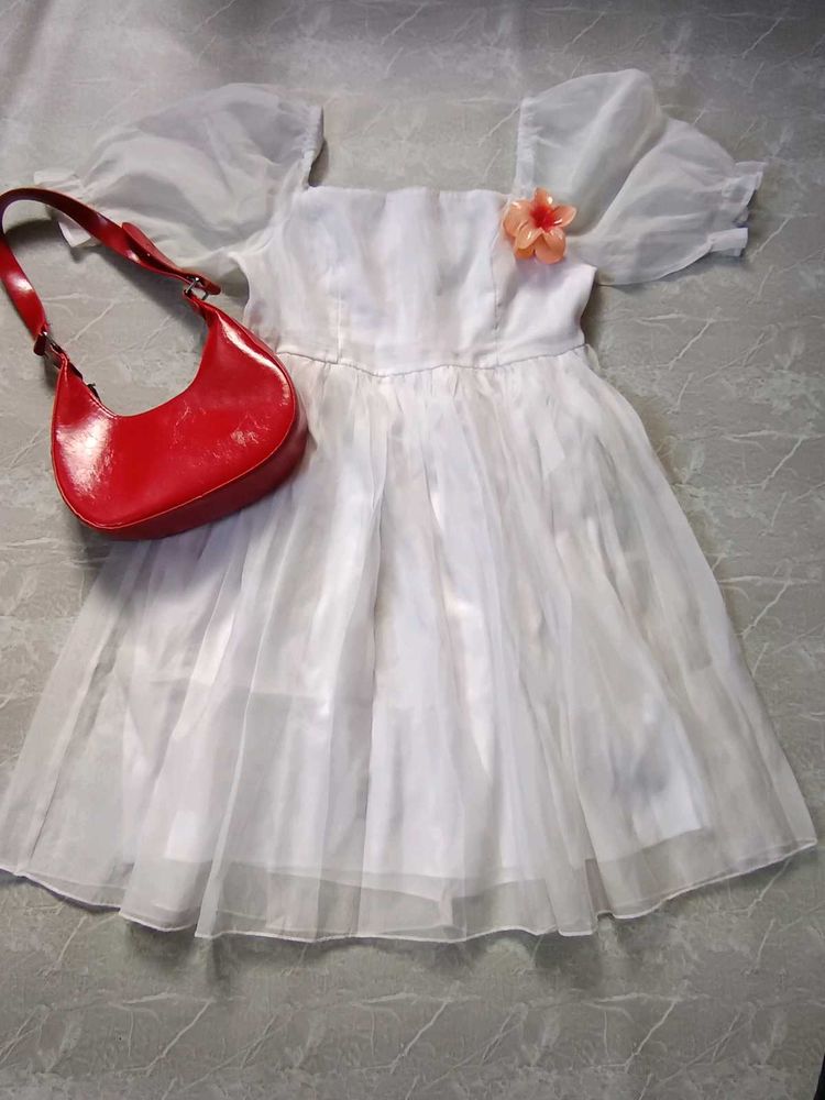 White Puffy Sleeve Party Dress