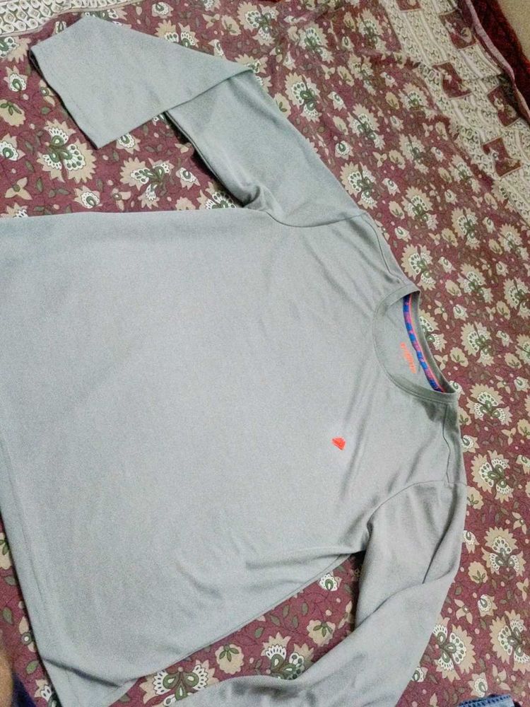 Men's Grey Long Sleeve T-Shirt