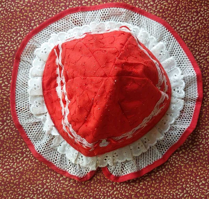 Kids 4-6 years Red Baby Hat with White Lace Trim