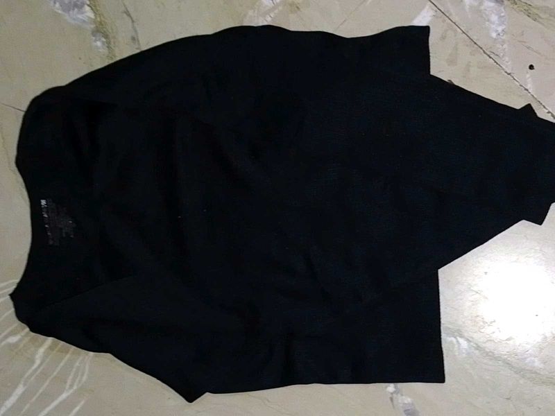 Solid Black Long Sleeve Top