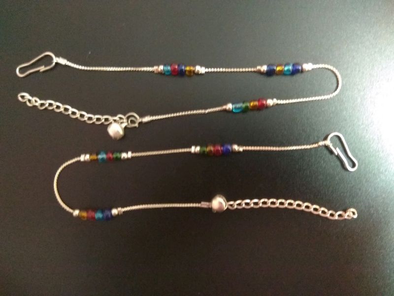 Beautiful Light Weight Anklet,Pair
