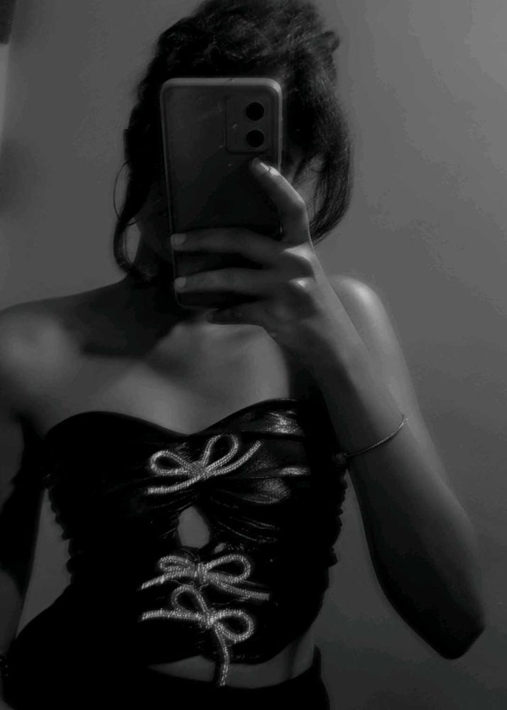 Chic Corset Top with Bow Details