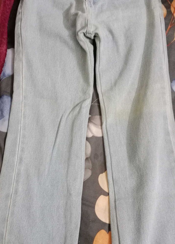 Light Wash Denim Jeans