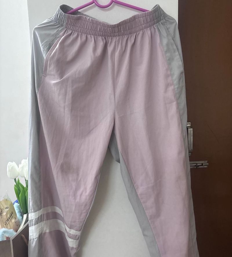 feminine and coquette Track Pants