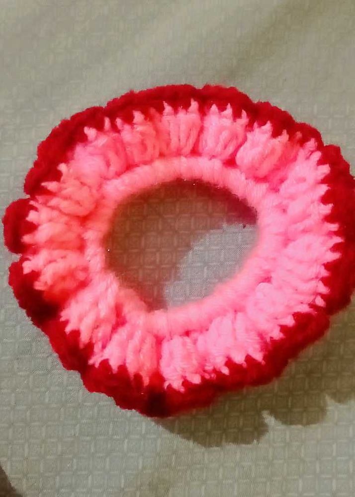 crochet scrunchie