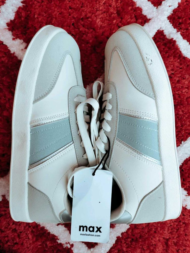 Women Perforated Sneakers