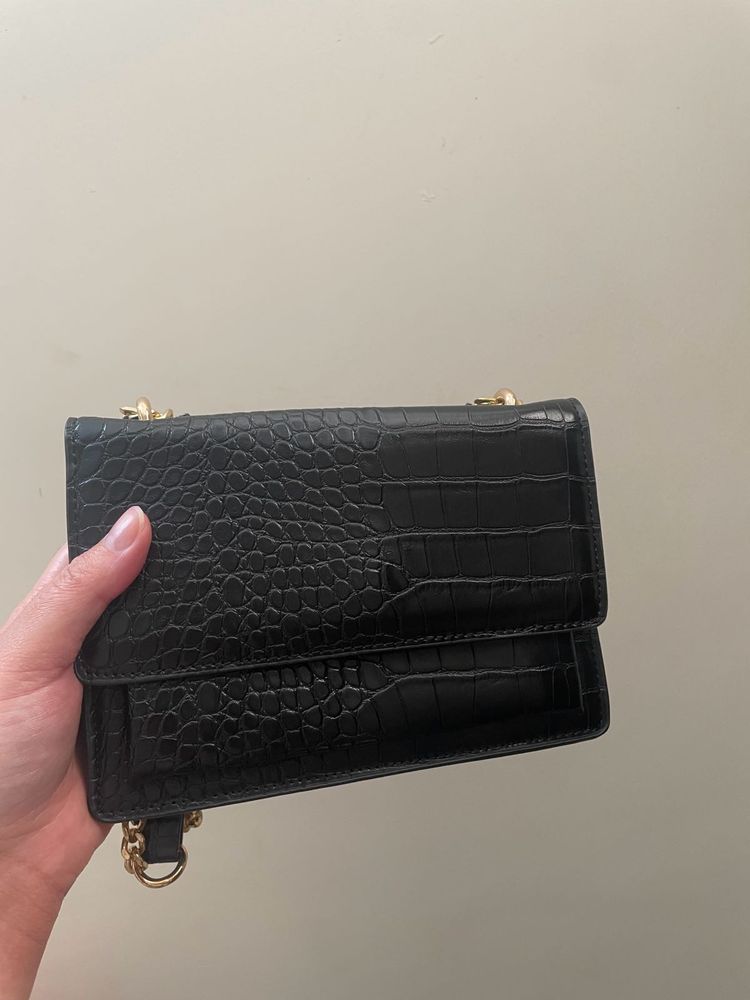 ⌘ Mango Chain Shoulder Bag ⌘