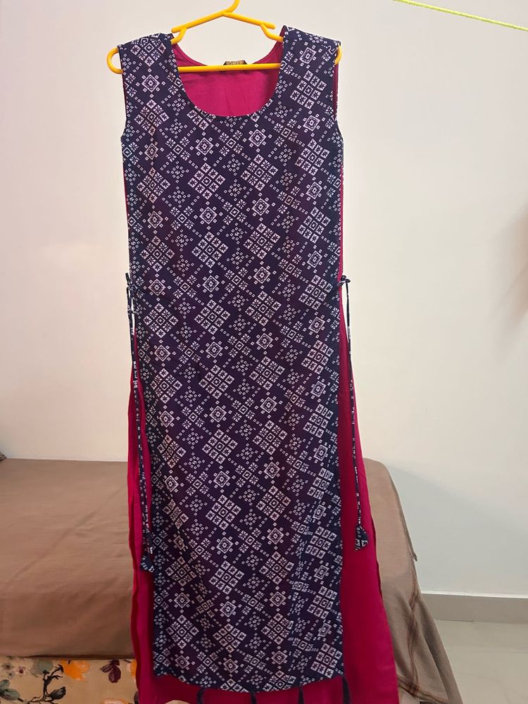 Elegant Sleeveless Kurta with Geometric Print