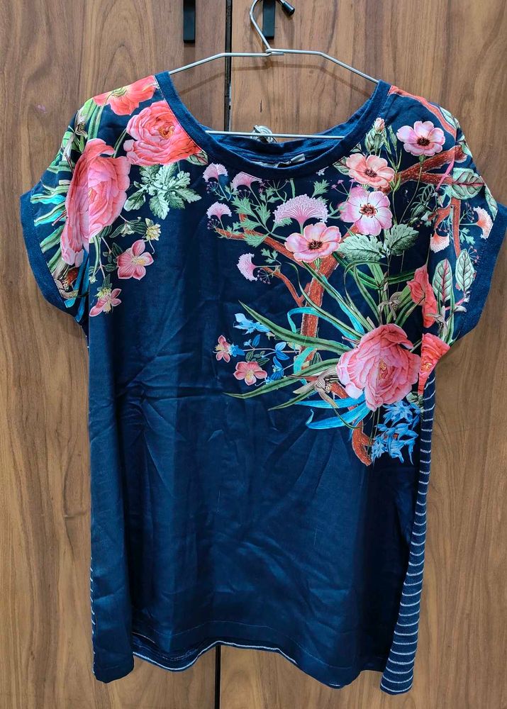 Floral Printed Navy Blue Top