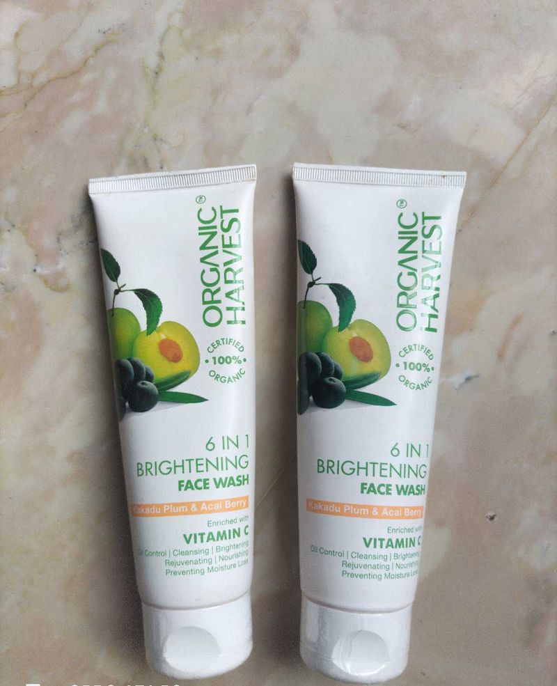 Organic Harvest Face Wash