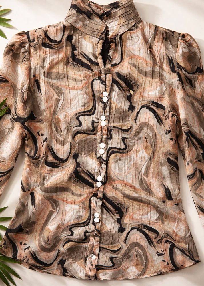Abstract Print Button-Up Tunic