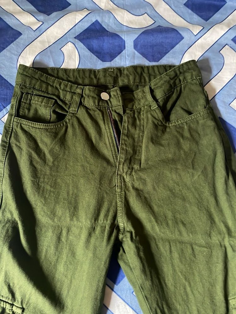 Green Cargo Pants