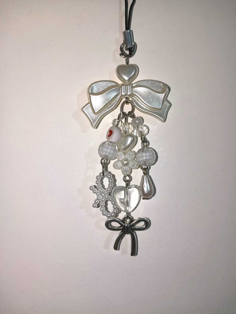 Charming Bow &amp; Charm Keychain/Accessory
