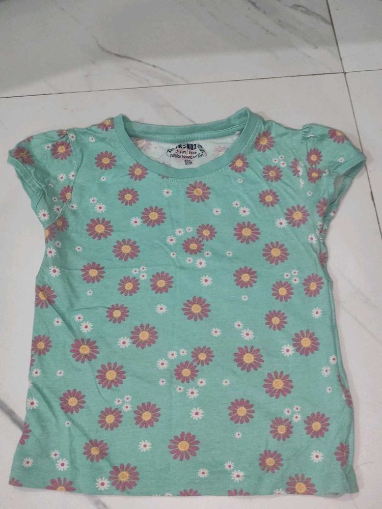 Cute Floral Print T-Shirt