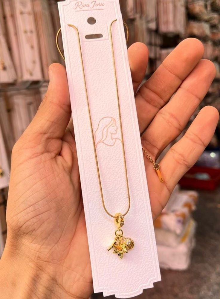 Anti Tarnish Daily Wear Neck Chain