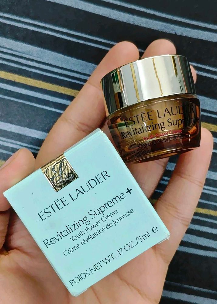 Estee Lauder Revitalizing Supreme+ Creme