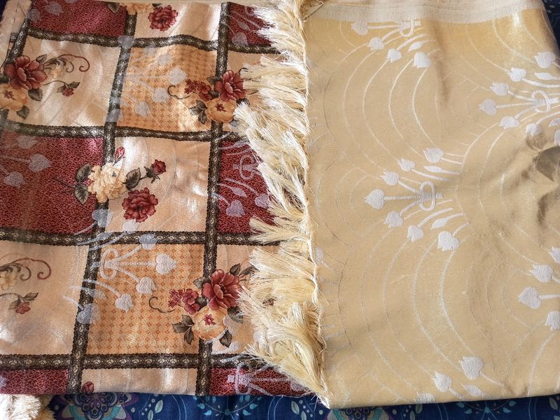 Never Used Satin Big Size Bedcover With 2pillowco