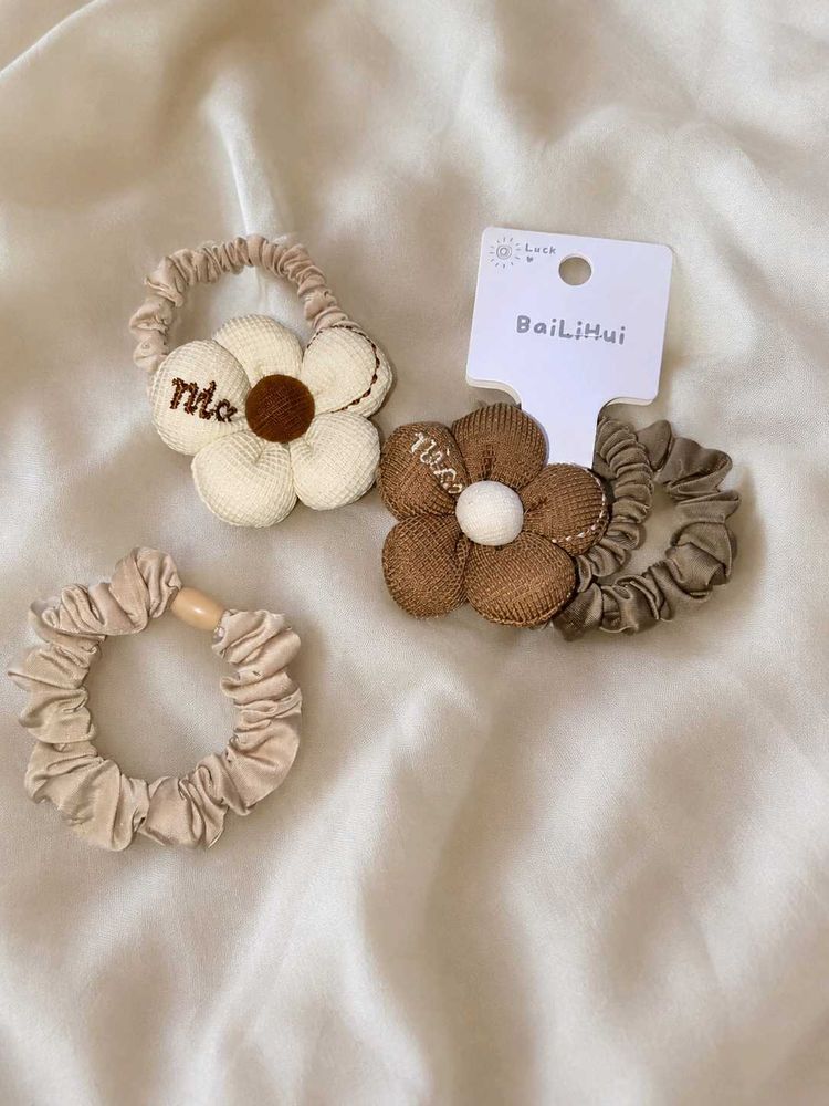 Cute Flower Hair Ties Scrunchies Set
