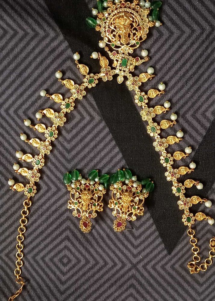 Laxmi Neck Piece