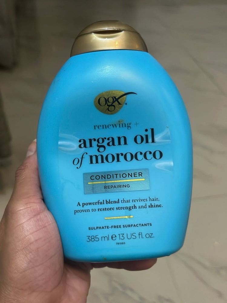 hair conditioner ogx (used twice)
