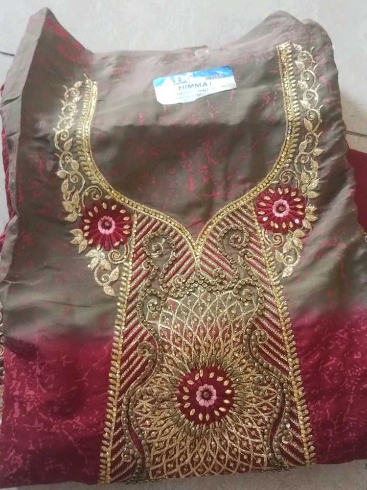 Embroidered Kurta Set