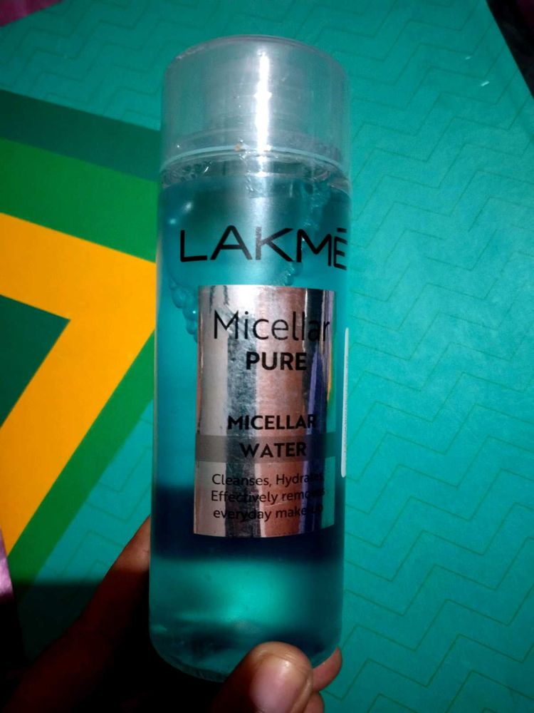 👩🏻‍🎤Lakme Micellar Water (Easy Erase makeup)