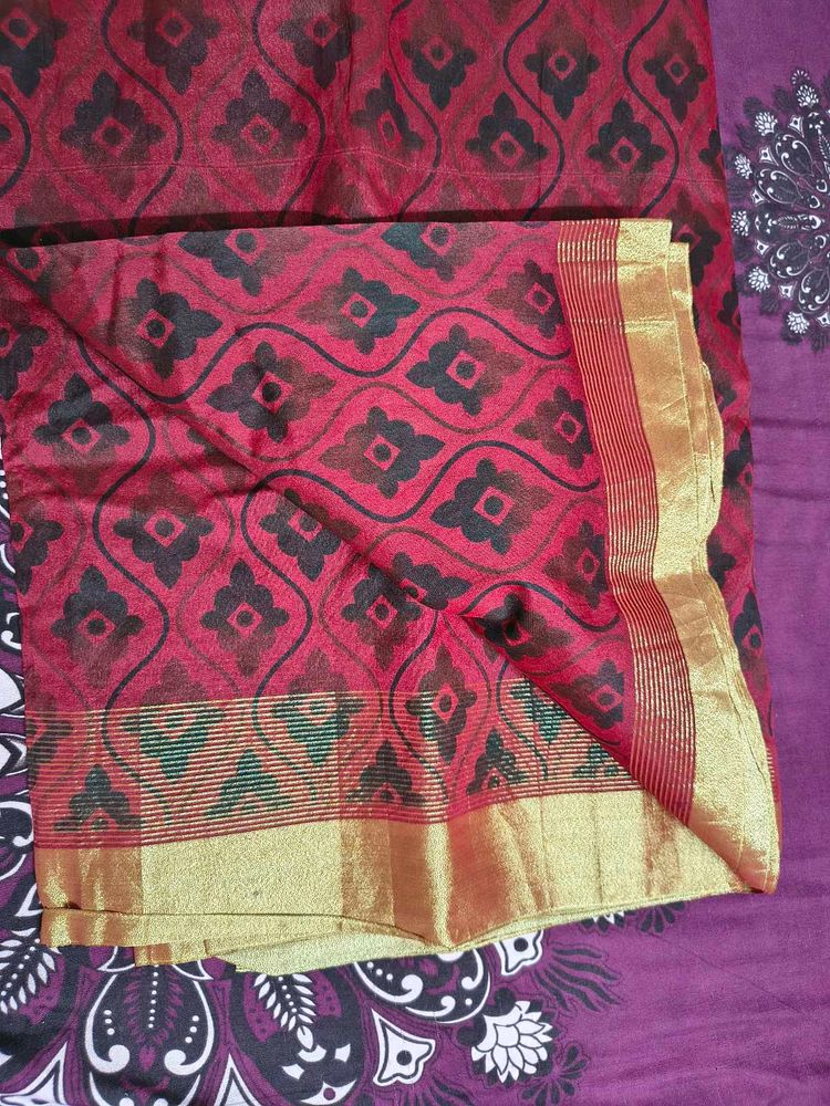 Red &amp; Black Saree with Gold Border