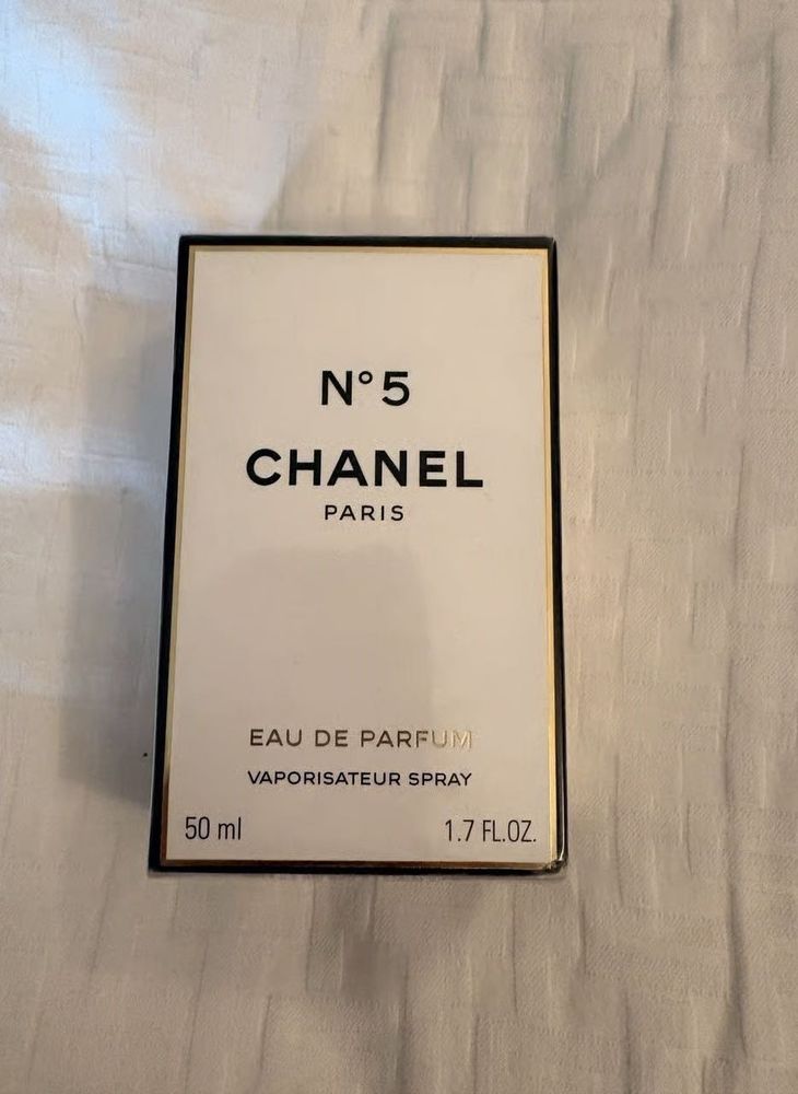 Chanel No. 5 Perfume box