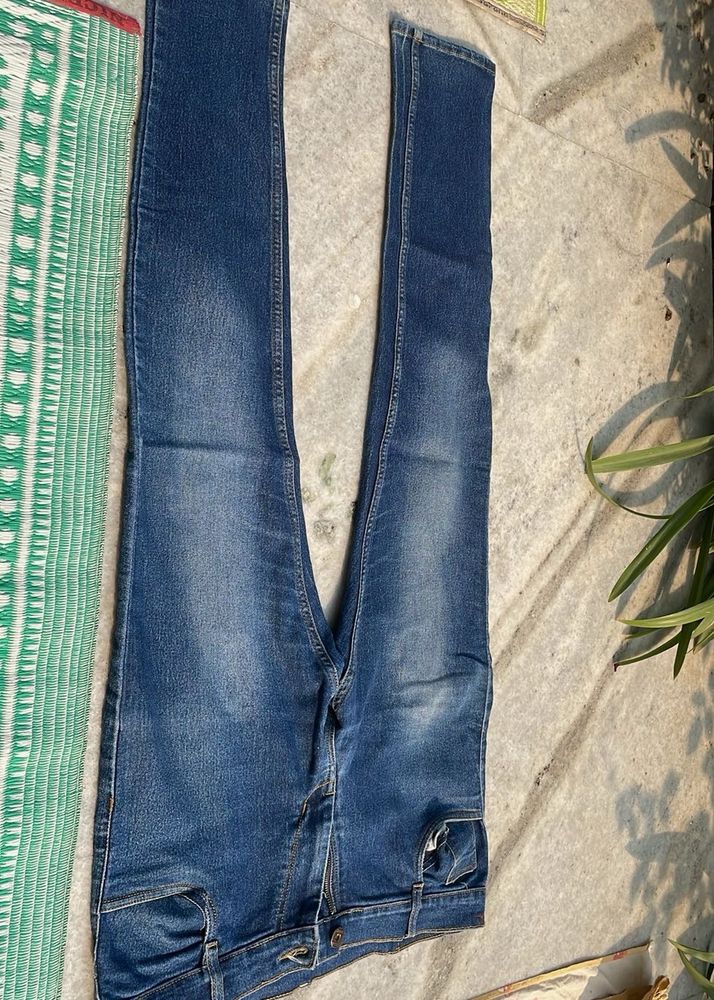 Stylish Blue Denim Jeans