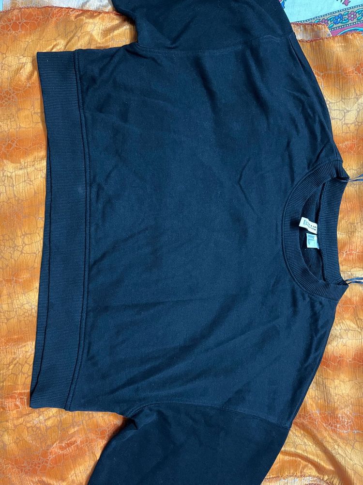 H&amp;M Sweatshirt