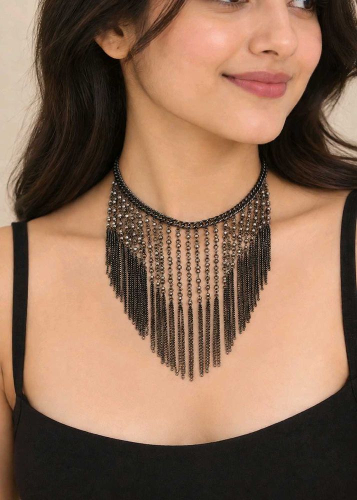 🩶🖤 Beautiful Necklace