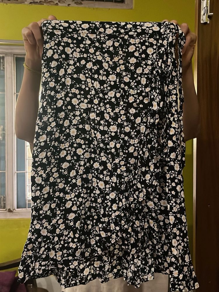 Floral Print Mini Skirt