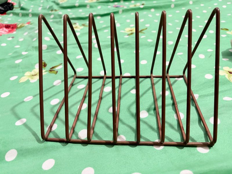 Retro Wire Book Holder/Organizer