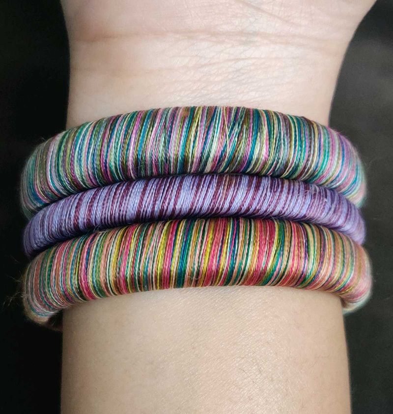 Multicolour Set Of 3 🌈 🌈 🌈 silk thread bangles