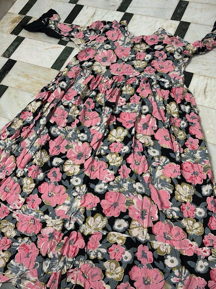 Beautiful Floral Print Ethnic Gown