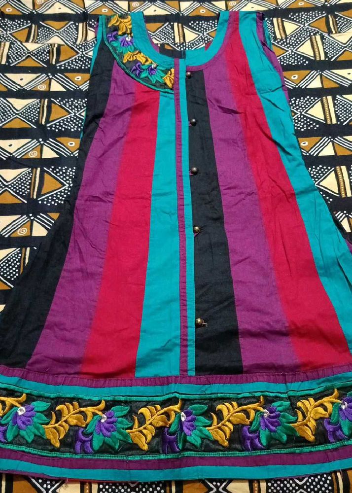 6 comboo kurtis