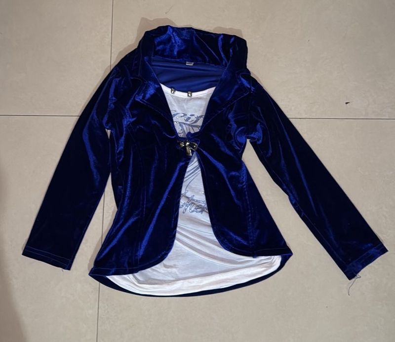 Elegant Blue Velvet Kurta Set