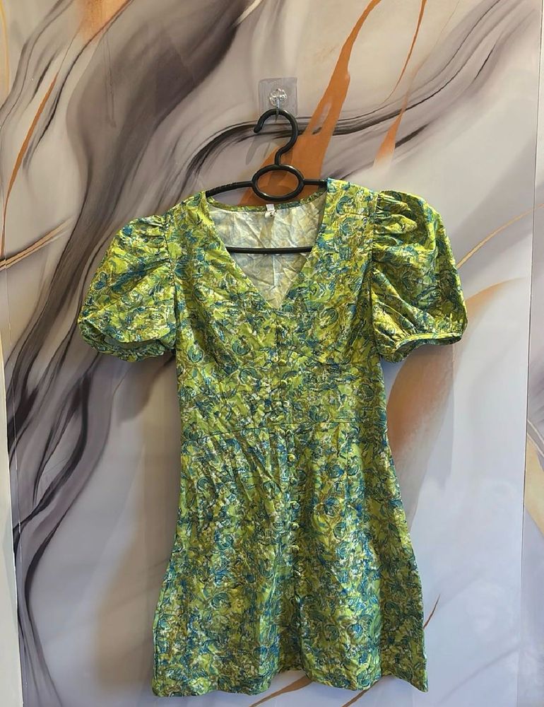 Green Floral Puff Sleeve Dress