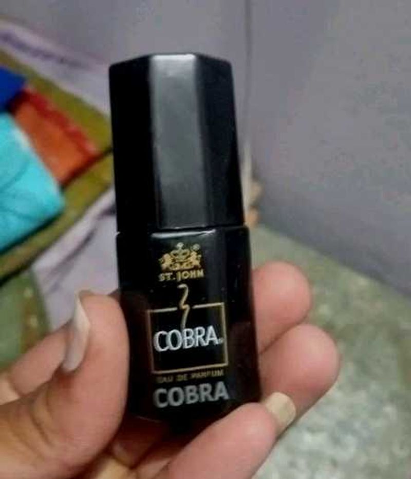 St. John Cobra Eau de Parfum Mini
