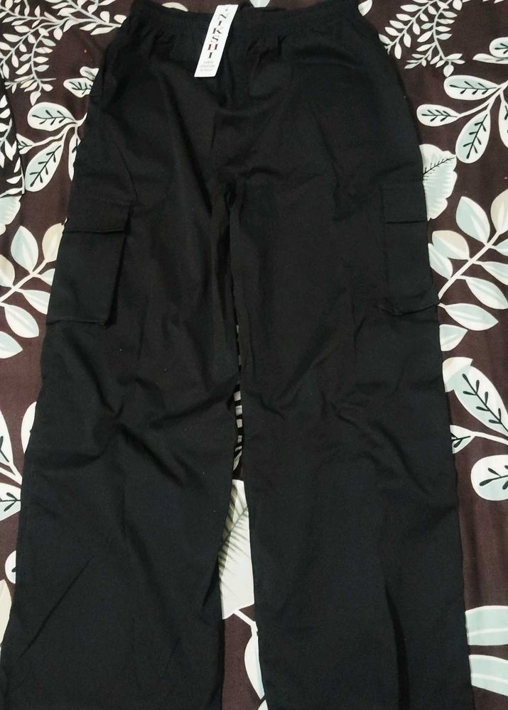 Black Cargo Pants