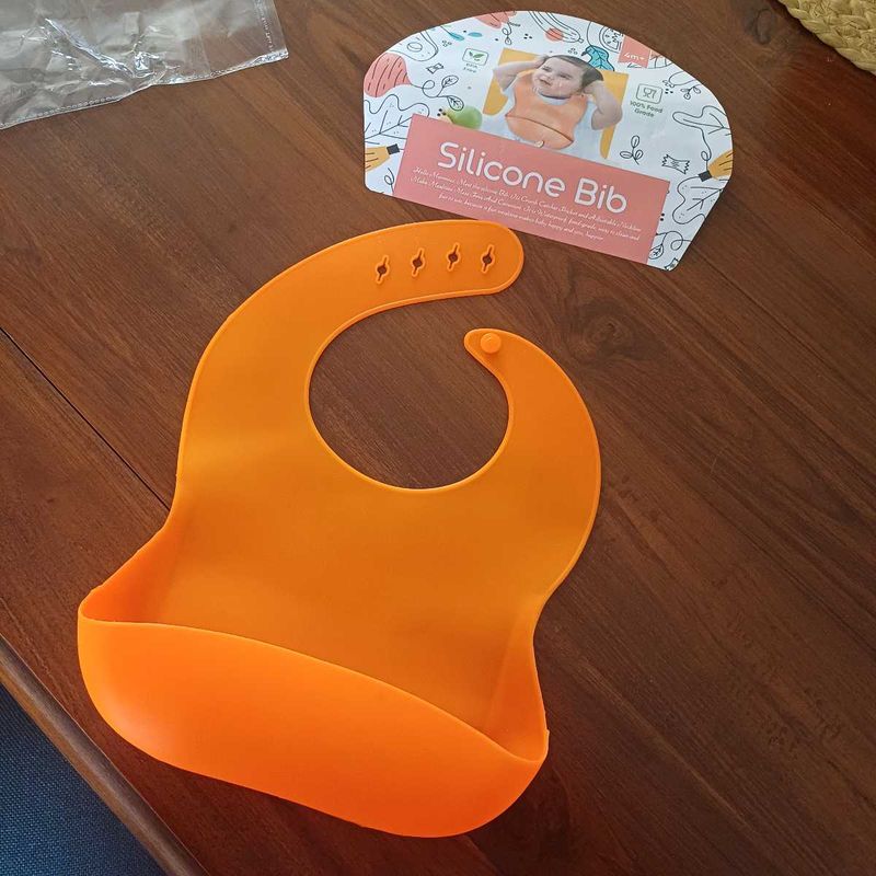 Silicone Bib For Feeding Babies