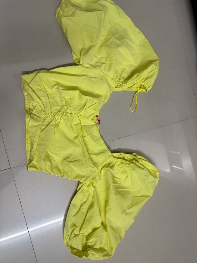Off-Shoulder Neon Puff Sleeve Crop Top