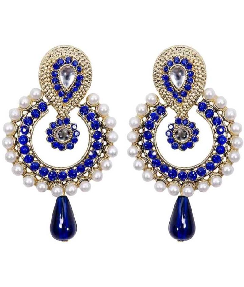 Diva Style Zircon Alloy Chandbali Earring