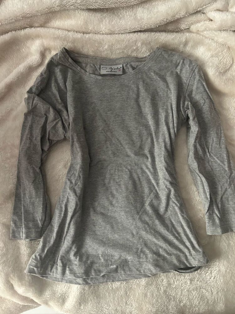 Comfortable Grey Long Sleeve Top