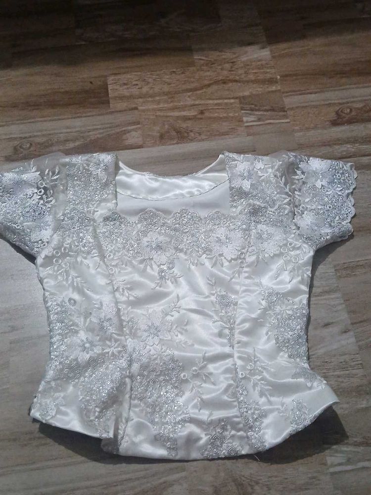 Elegant White Embroidered Blouse