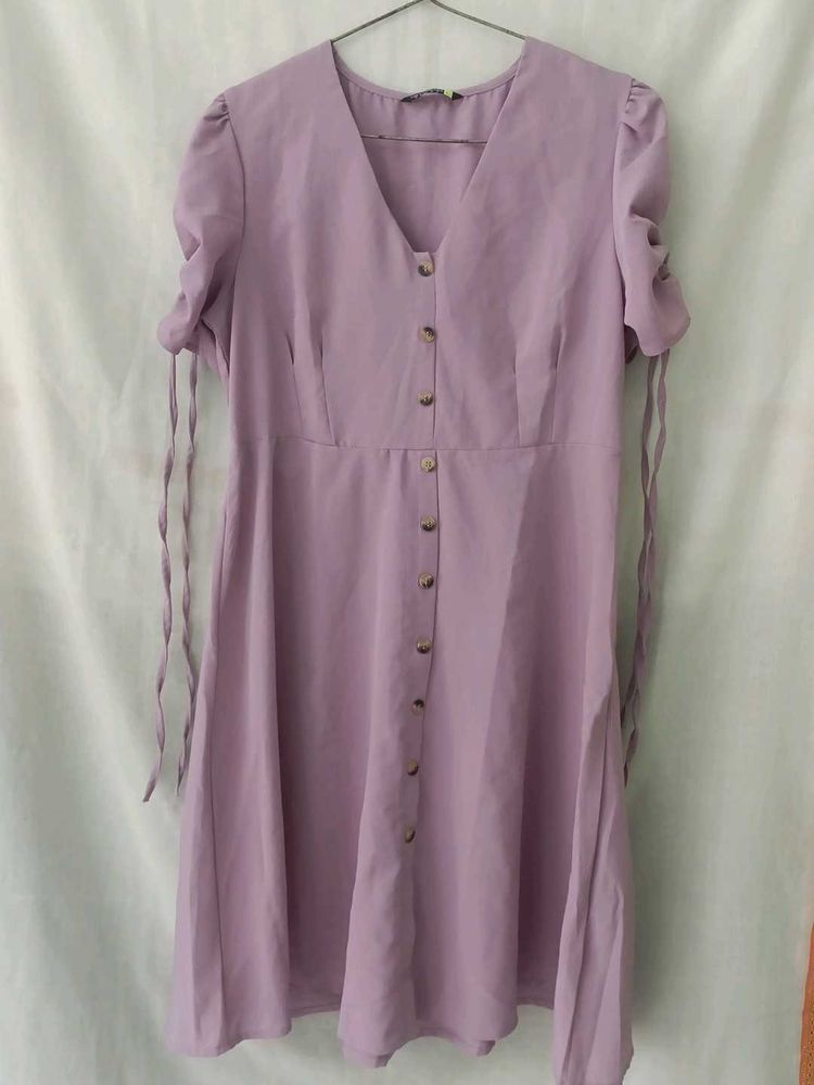 Chic Lavender Button-Up Midi Dress