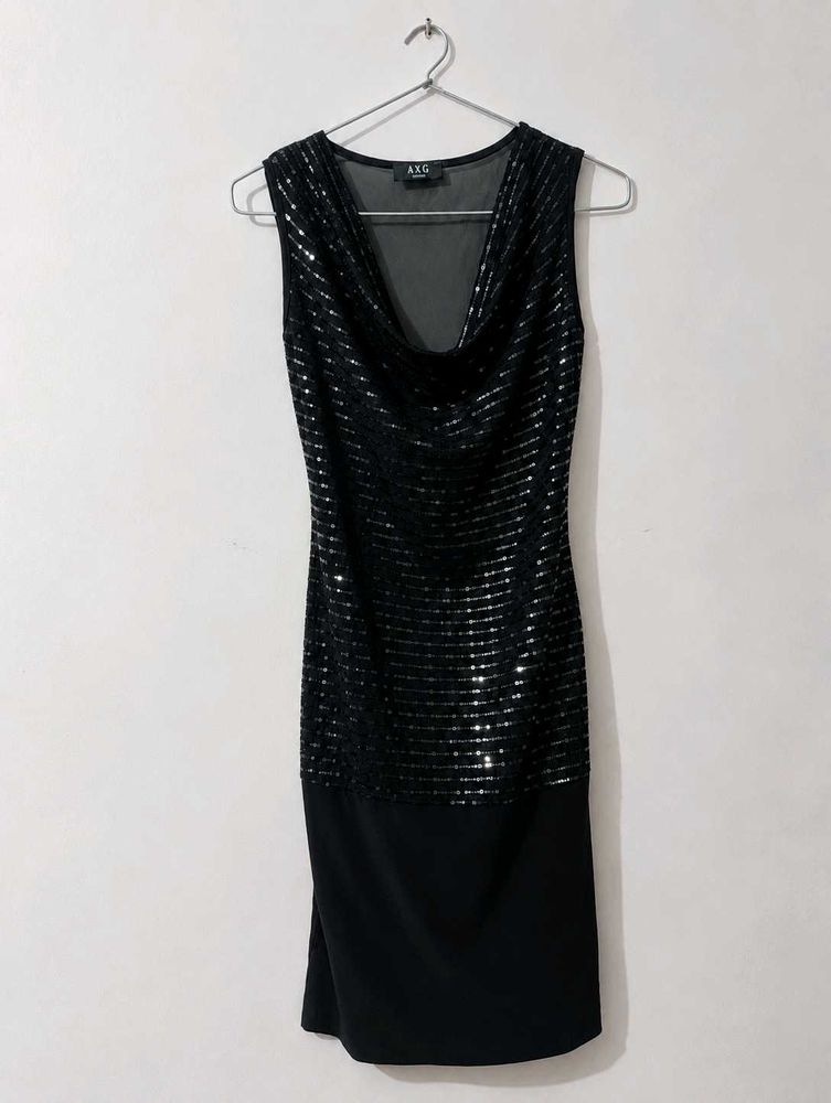 Sparkling Black Sleeveless Dress