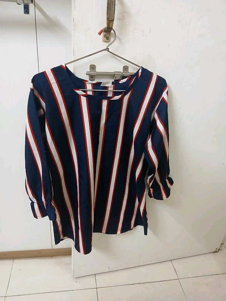 Striped Navy and White Top