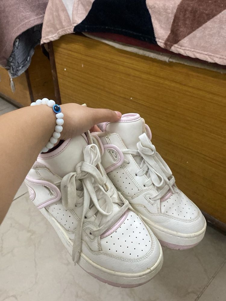 Stylish White &amp; Pink High-Top Sneakers