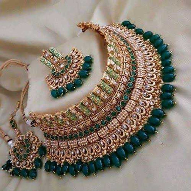 Artificial Necklaces And Bangles